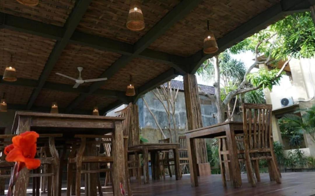 Dalia Budget Hotel Senggigi Zewnętrze zdjęcie