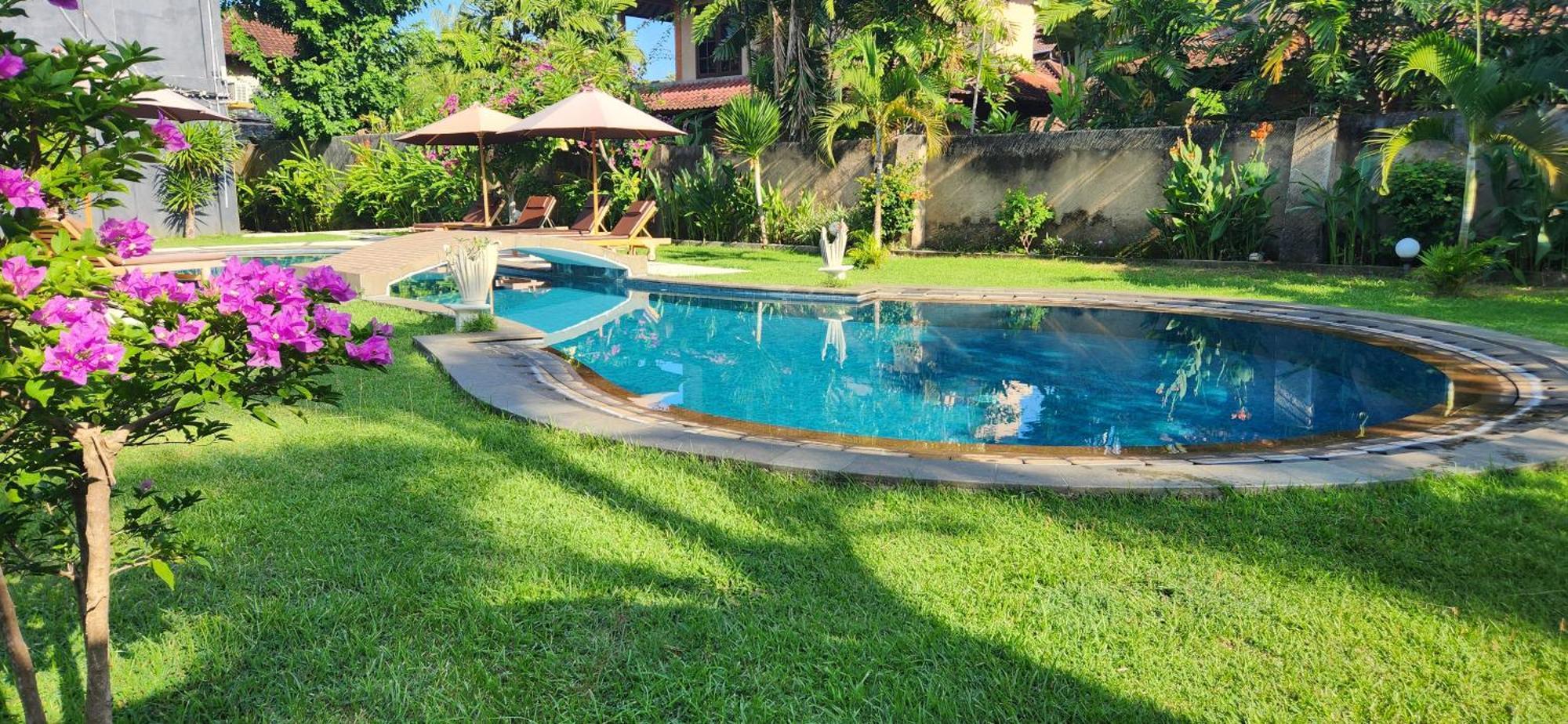 Dalia Budget Hotel Senggigi Zewnętrze zdjęcie